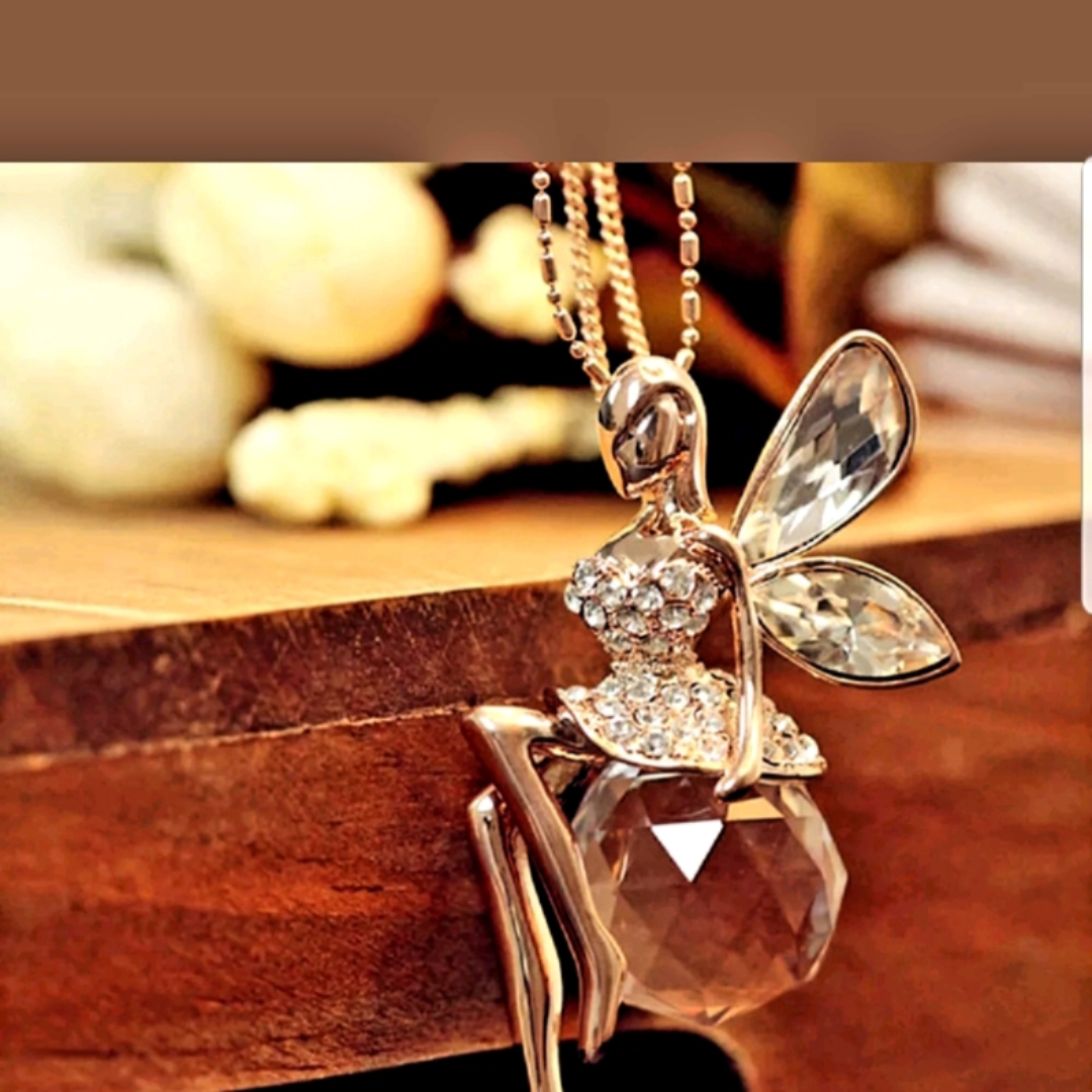 Fashion Woman Crystal Fariy Angel  Wing Pendant  Long Chain Necklace 