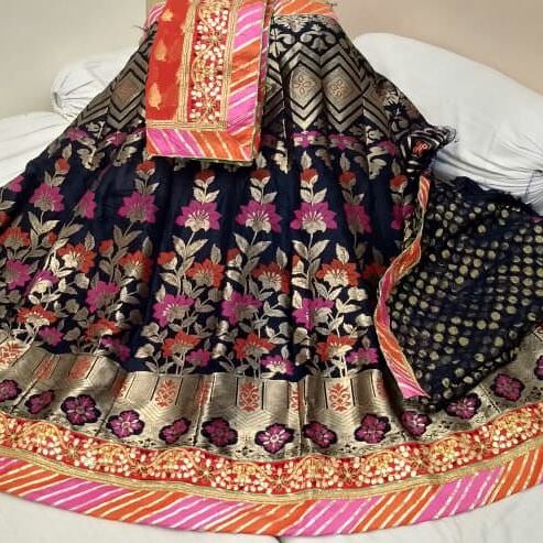 meenakari lehenga