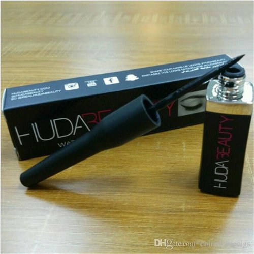 Huda Beauty Liquid Eyeliner (Inspired)