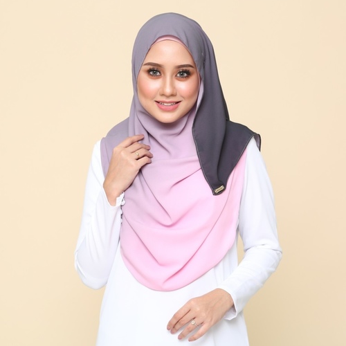 *PREORDER* Ombre Instant Shawl - Pinky Grey
