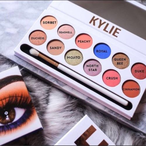 INSPIRED KYLIE Royal Peach Palette