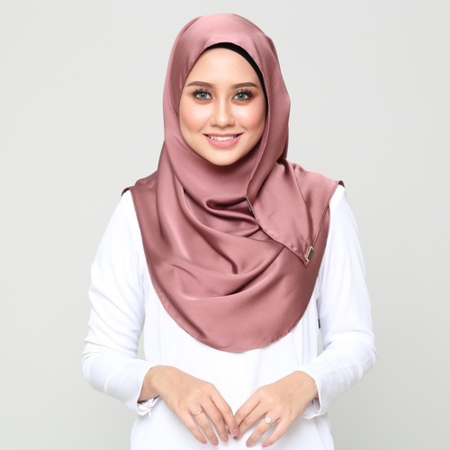 *PREORDER* Satin Instant Shawl - Muddy Pink