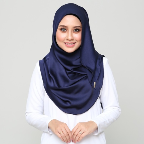 *PREORDER* Satin Instant Shawl - Blue Black