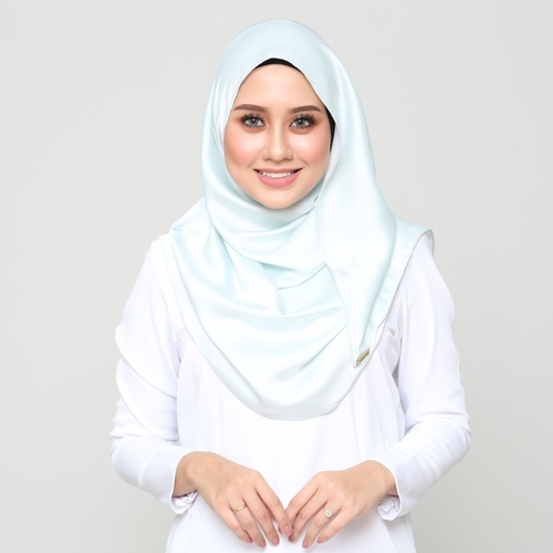*PREORDER* Satin Instant Shawl - Mint Green