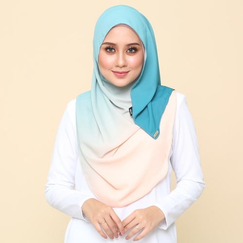 *PREORDER* Ombre Instant Shawl - Peachy Turqoise