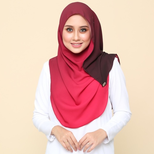 *PREORDER* Ombre Instant Shawl - Blacky Red