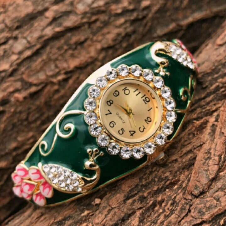 Jadtar Design Women's Wrist watch (JD007)