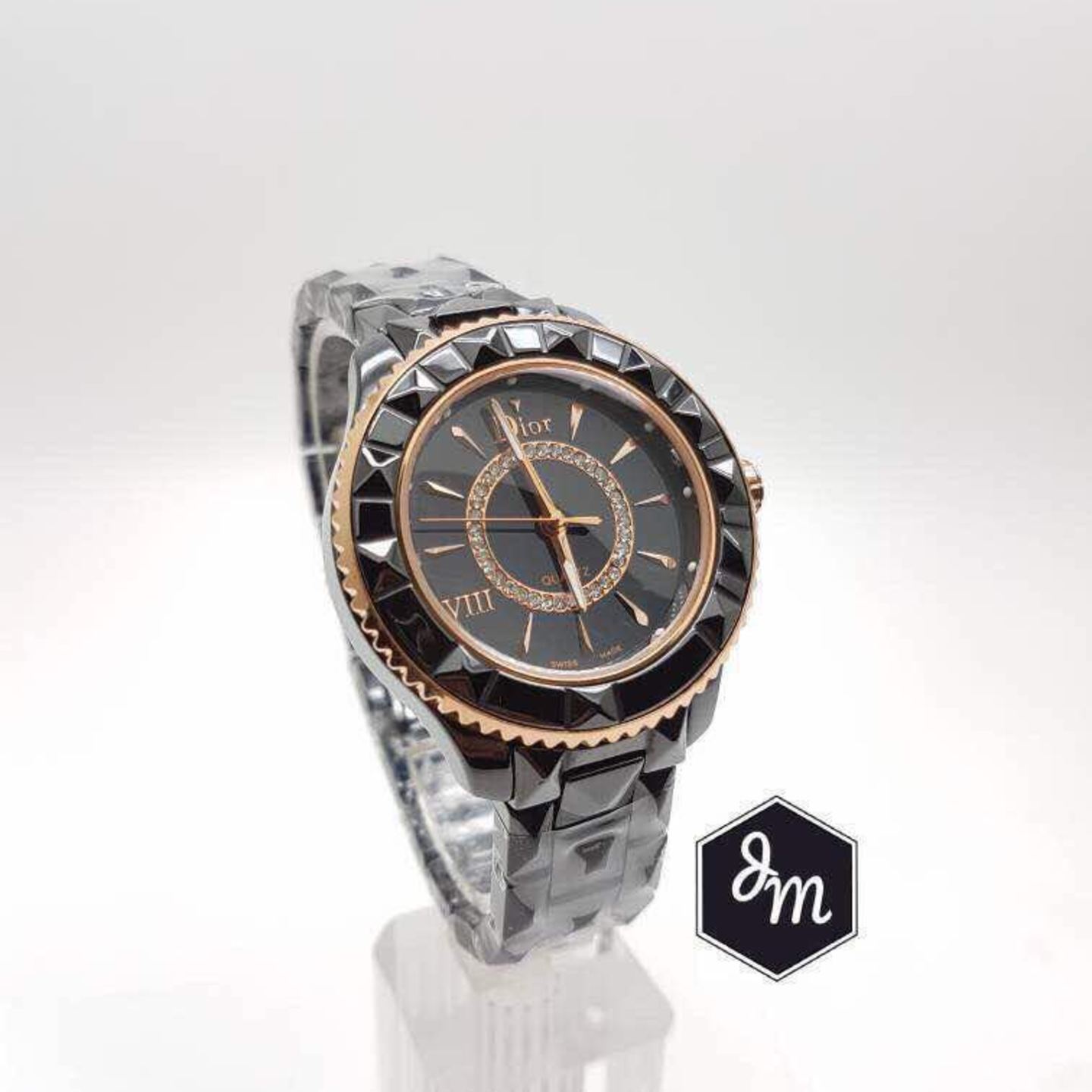 DIOR Women's Premium Wrist Watch