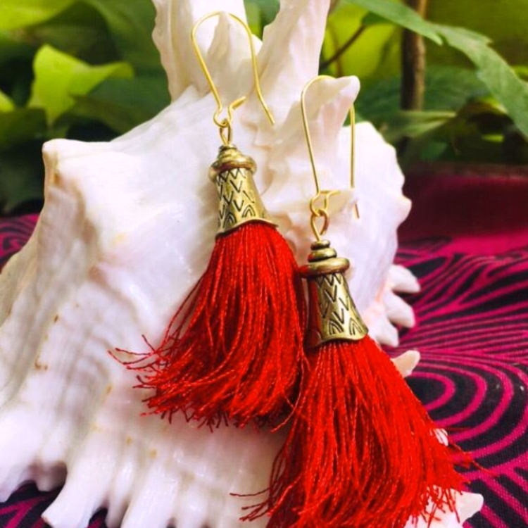 Red Rich Tassels