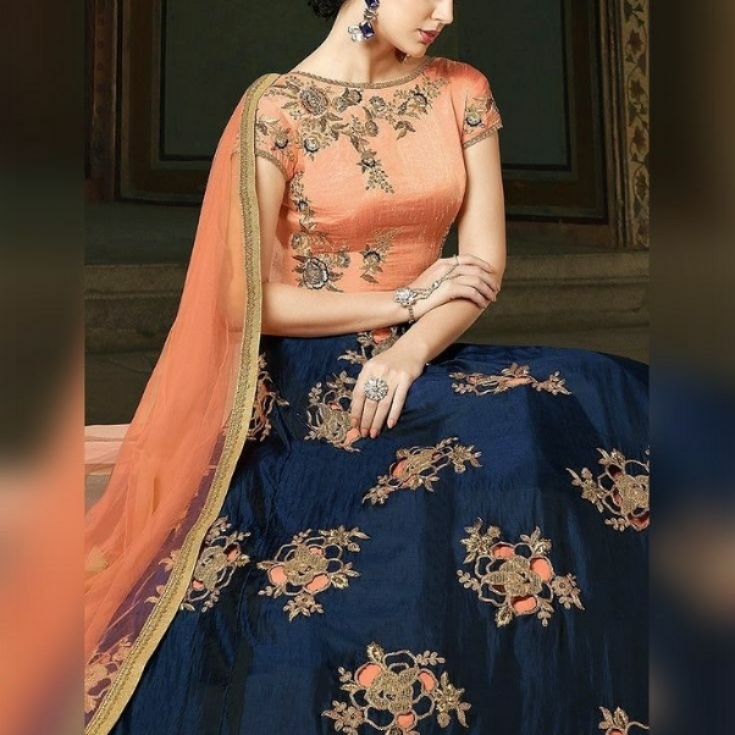 designer lehnga 