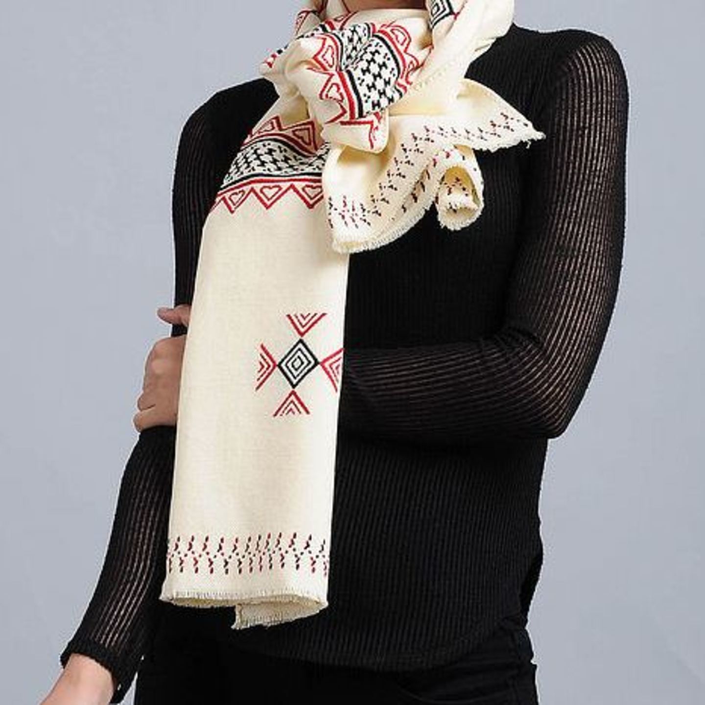 Toda Hand Embroidered Stole