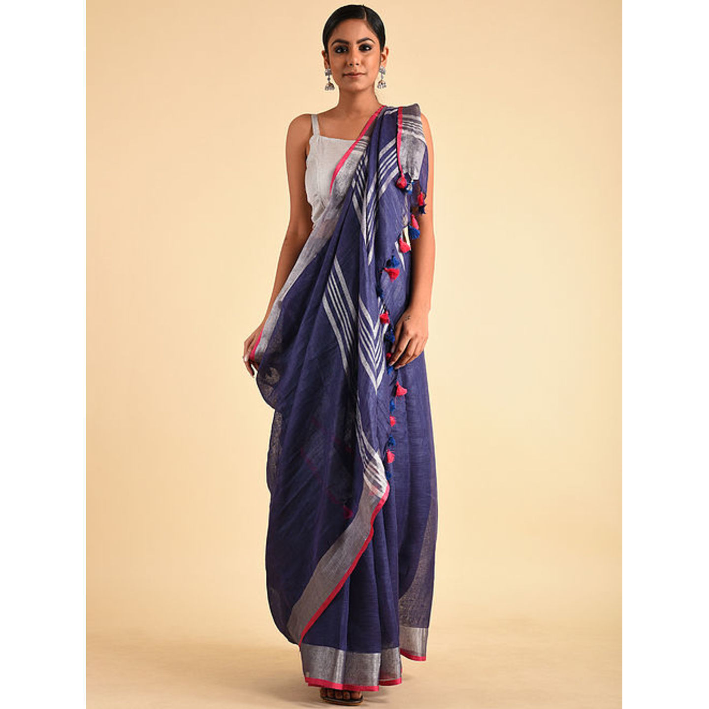 Linen Saree with Zari and Tassels