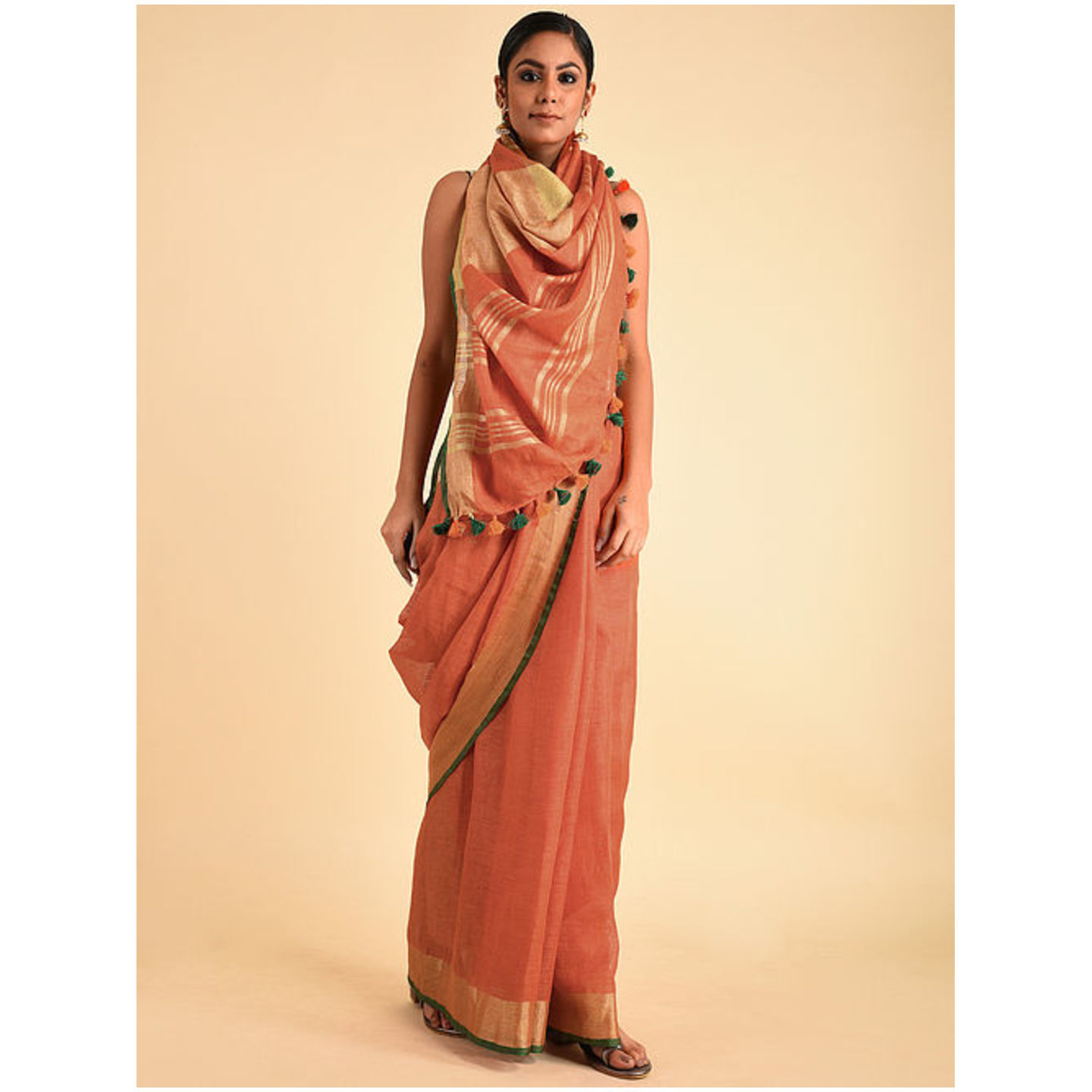 Linen Saree with Zari and Tassels