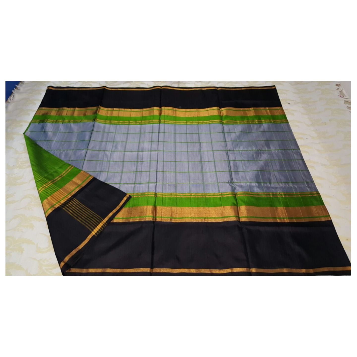 uppada speacal gray handloom saree