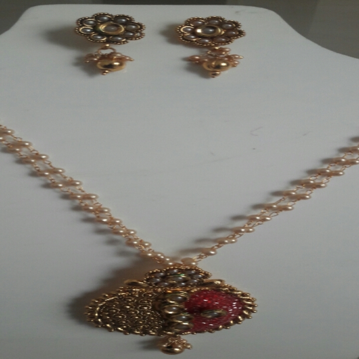 Antique Locket and Ear Rings