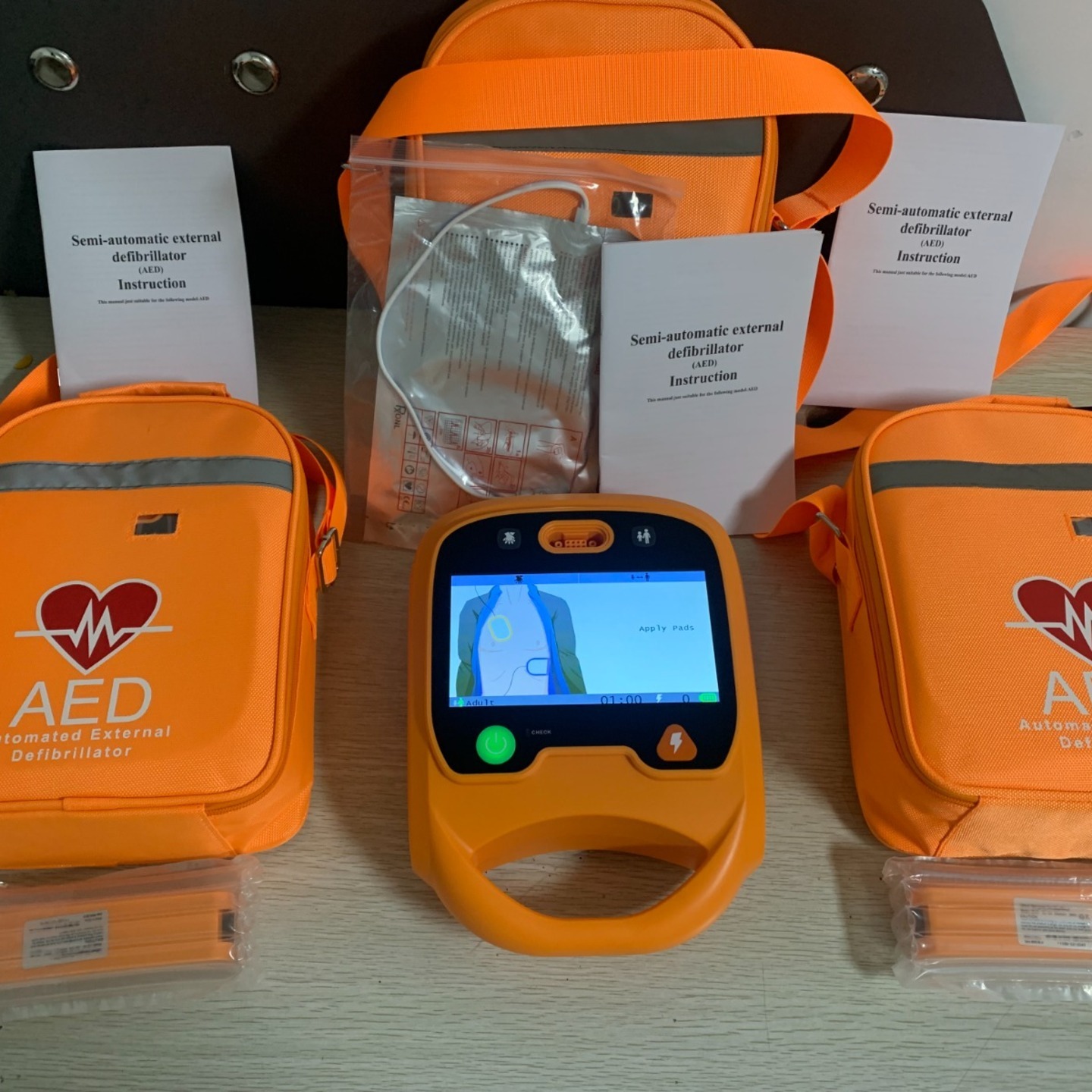 Defibrillator AED8000