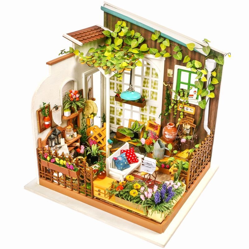 Robotime Dollhouse
