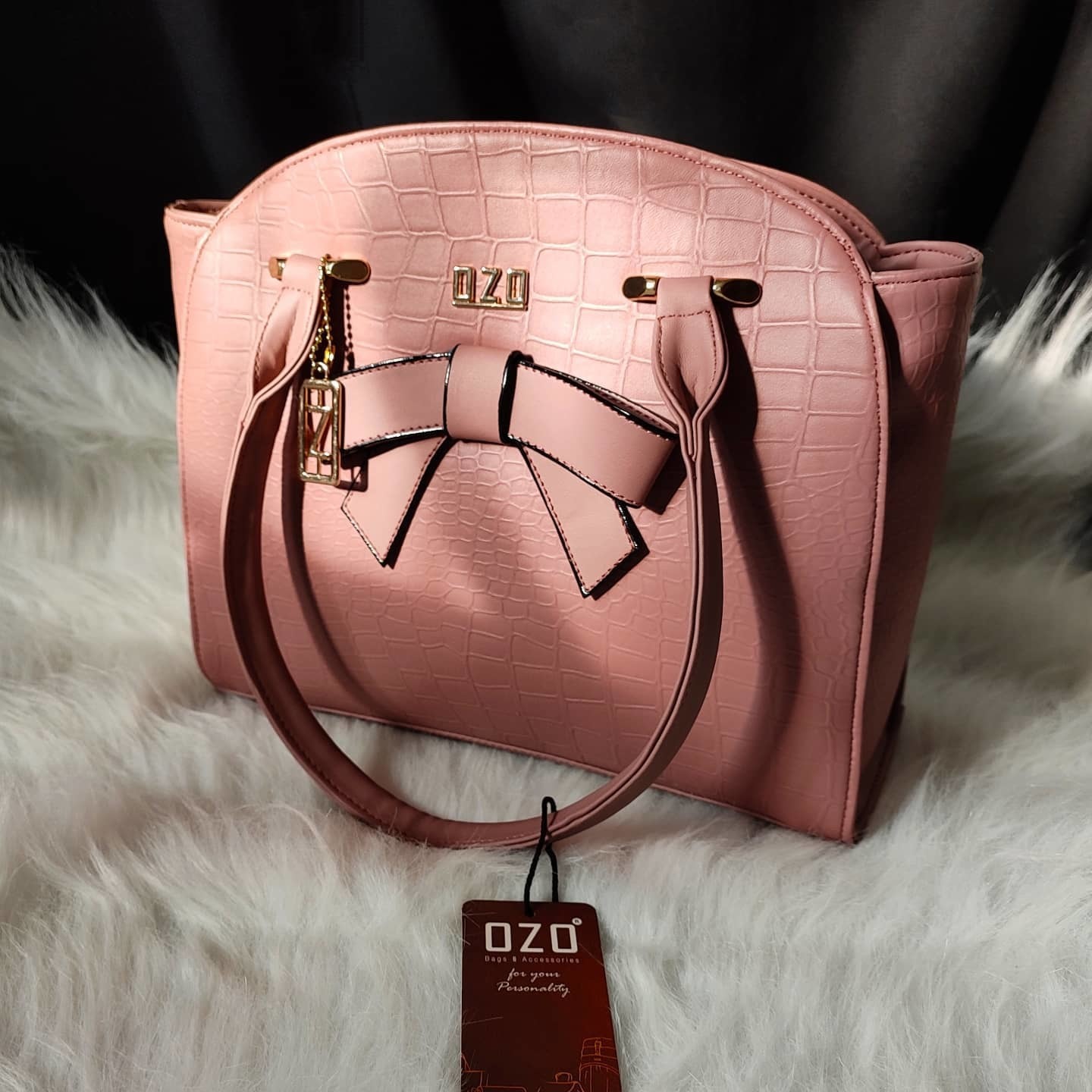 Ladies sling bag T201