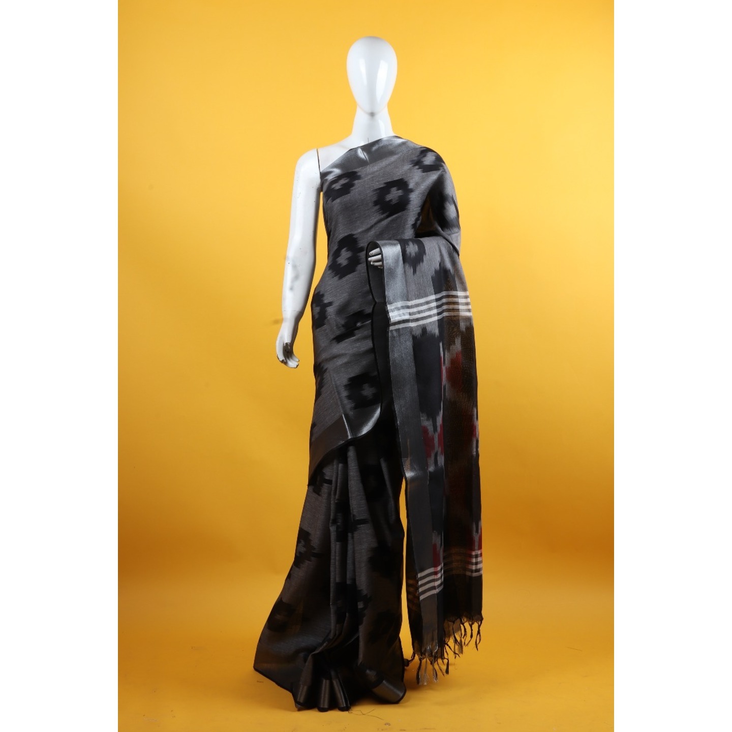 Handwoven Art Linen Black Ikkat Saree