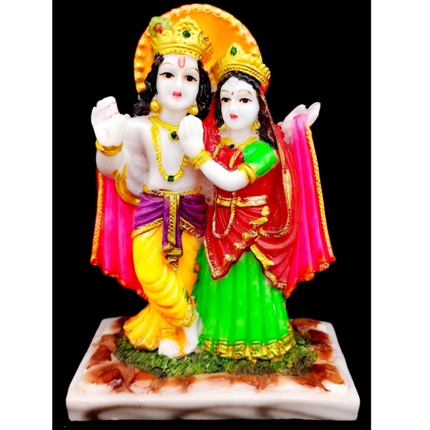 Radha Krishna Statue