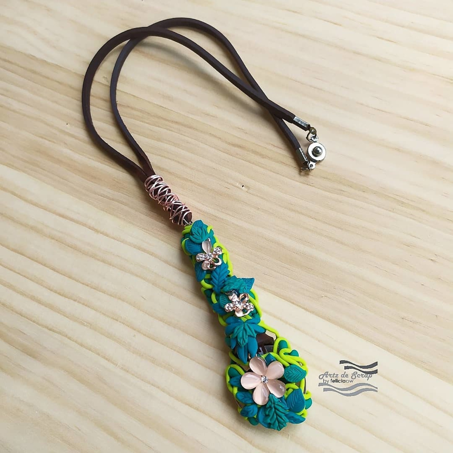 Floral Vines - Necklace - 1