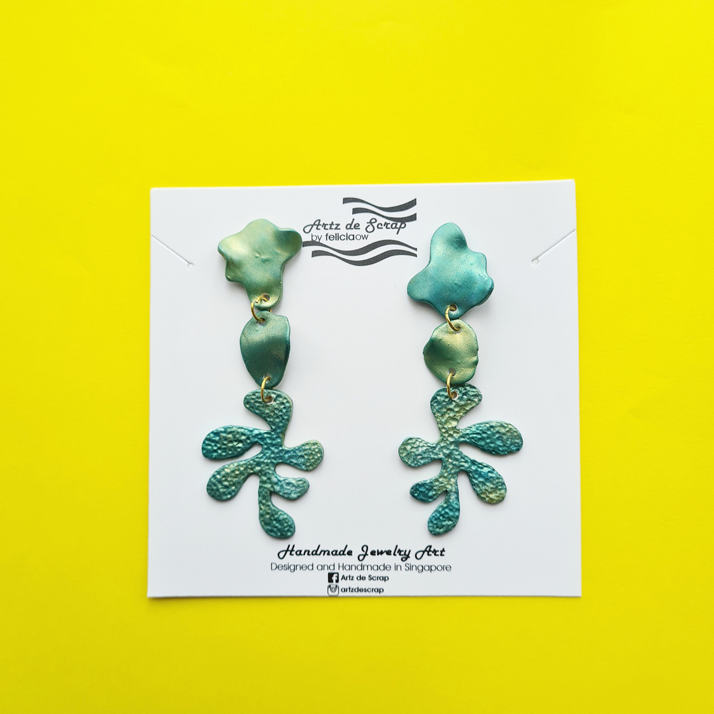 Abstract Drapes - Leaf Dangles Green