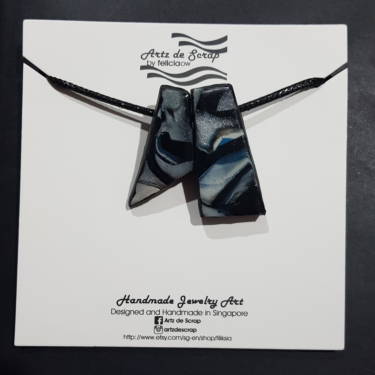 Shimmer Blue Marble 2-piece Necklace