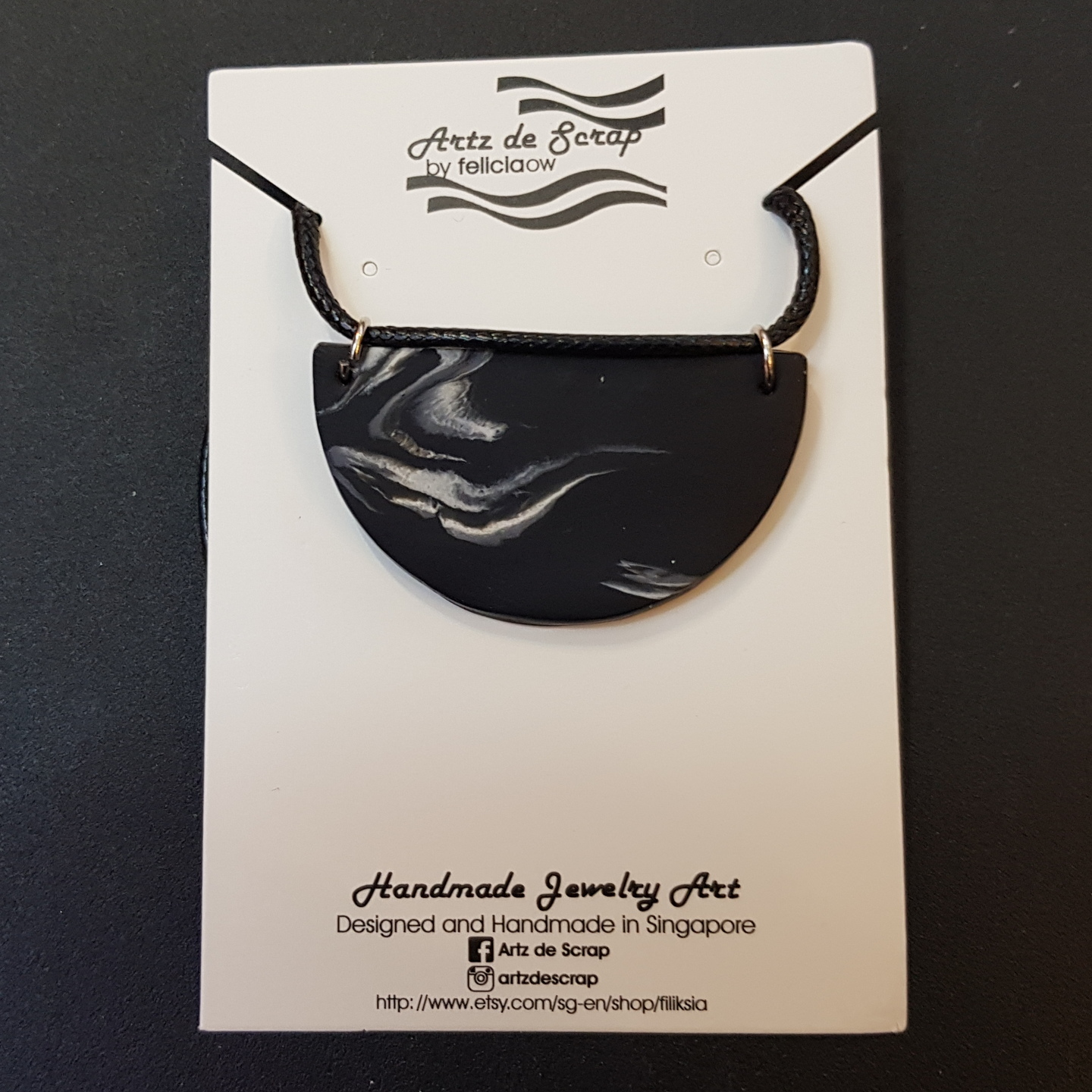 Black Ensemble - Half Round Marble Necklace