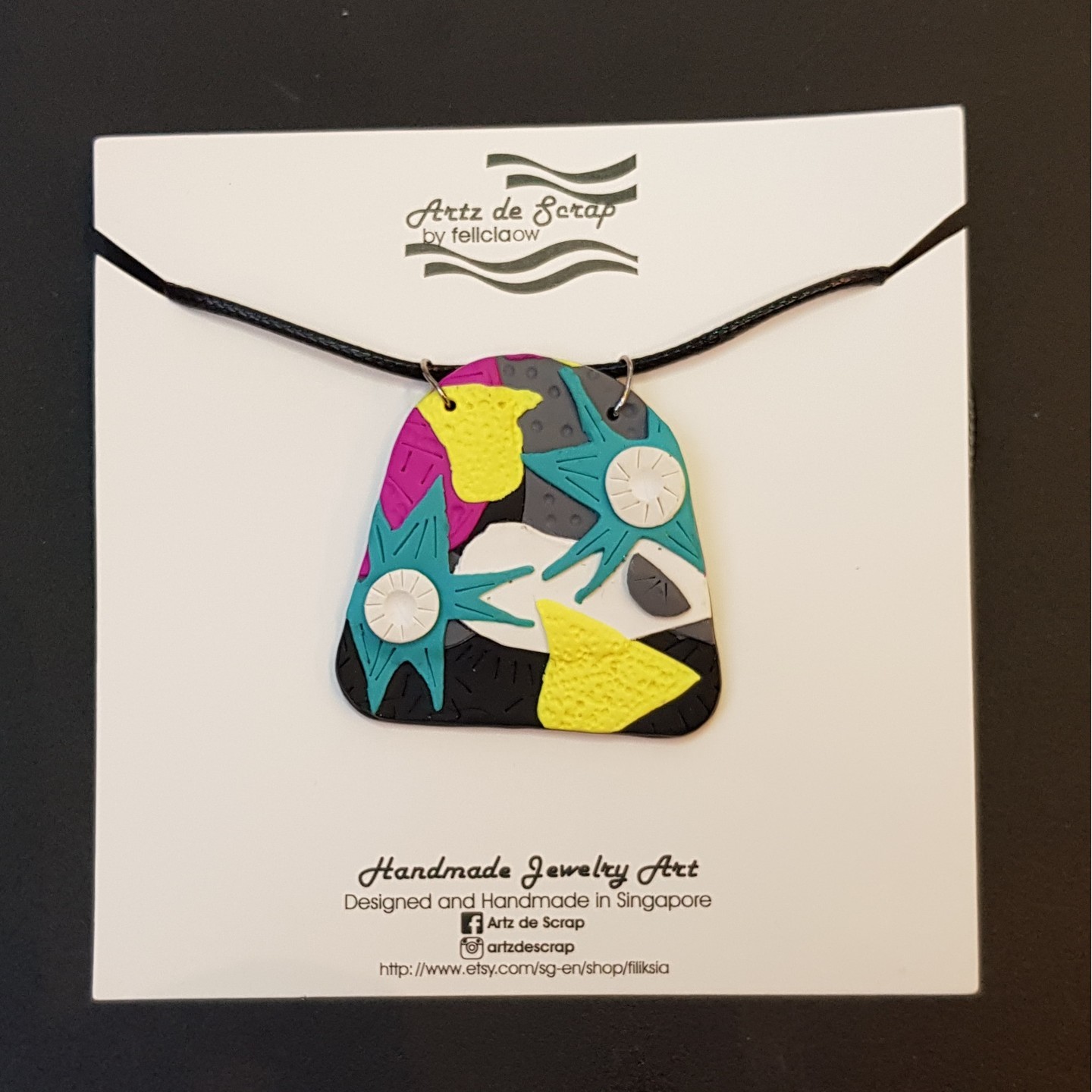 Pop Art - Bell Necklace