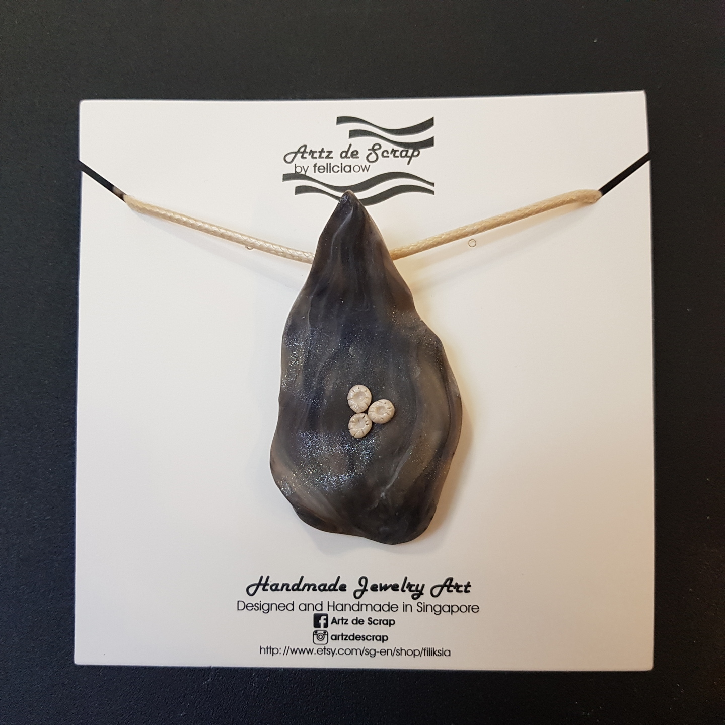 Pearl - Leaf Necklace