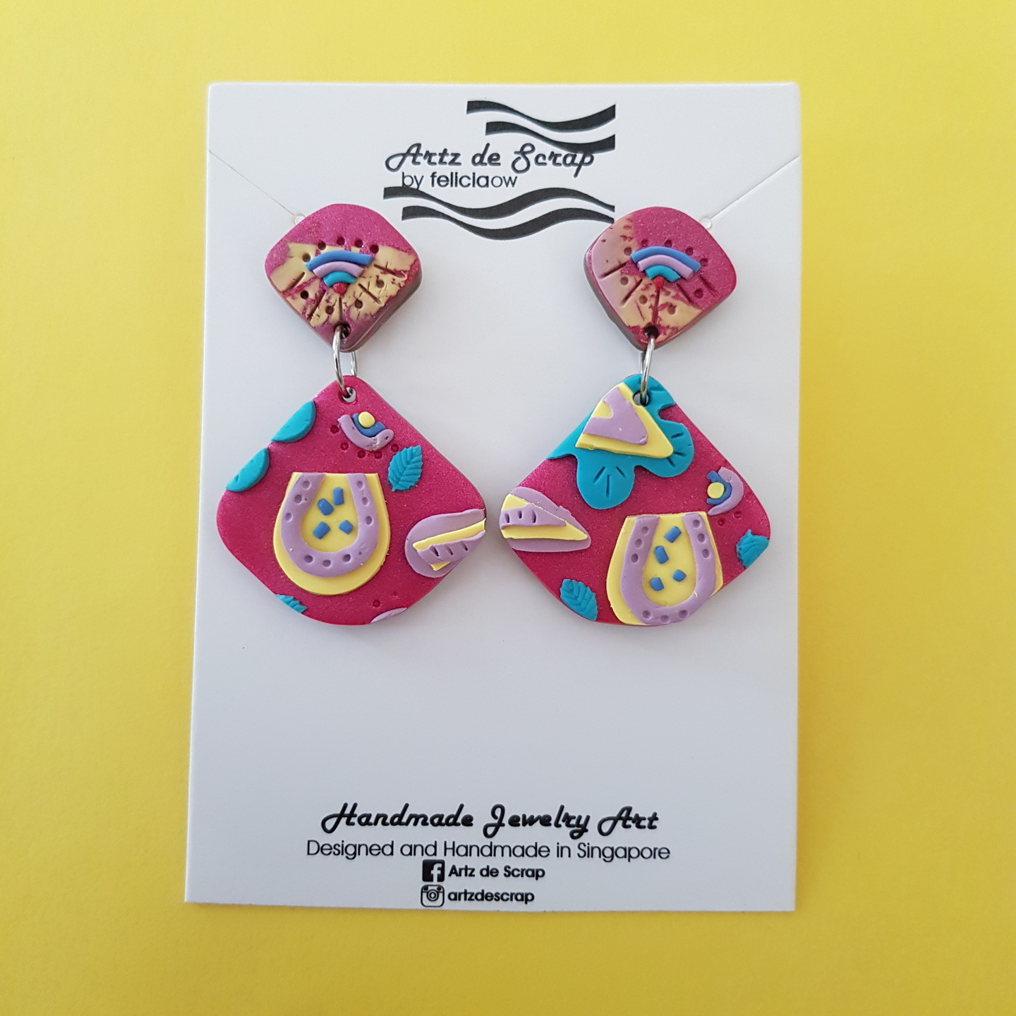 Sweet Thoughts - Shell Drop Statement Earrings