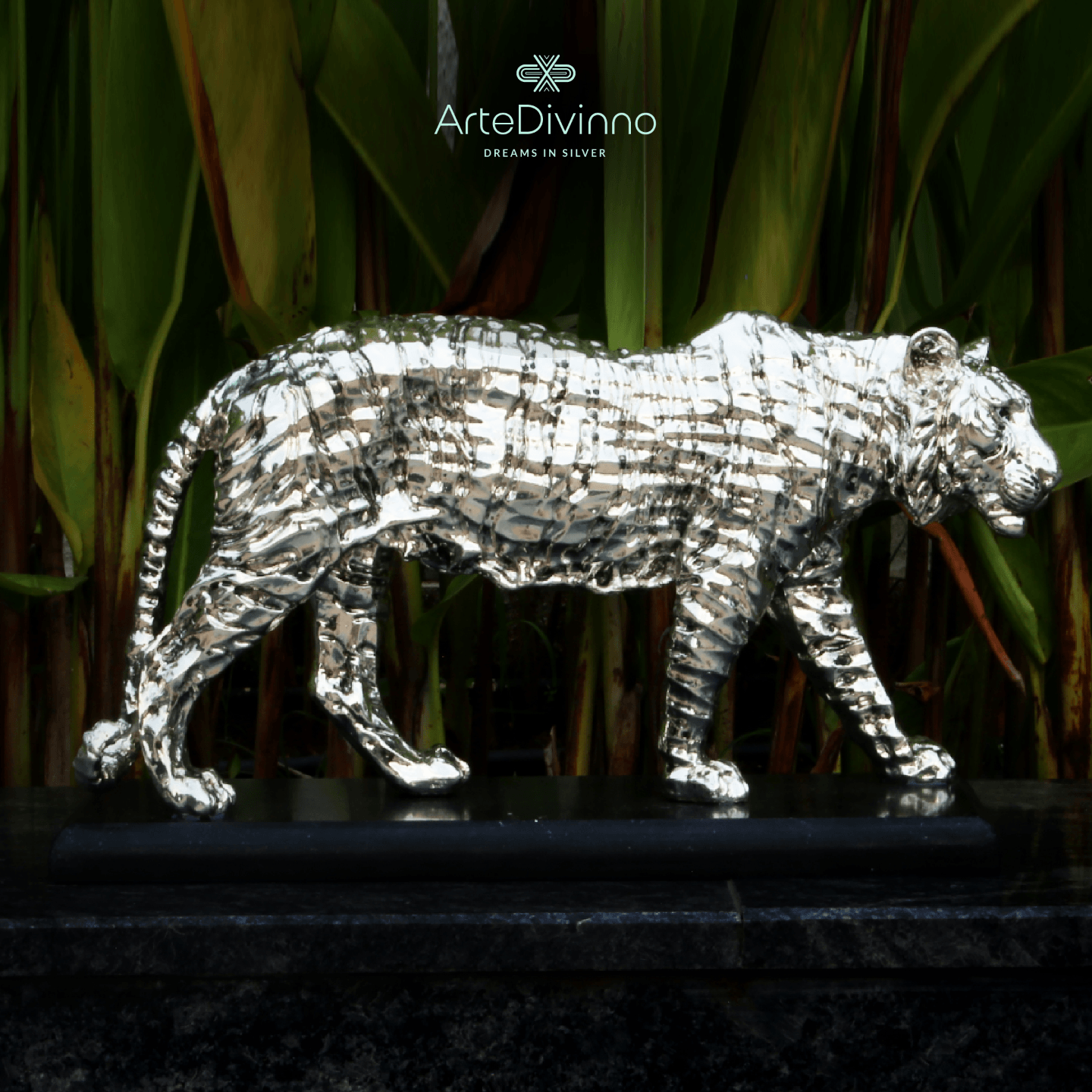 Growling Tiger Statue