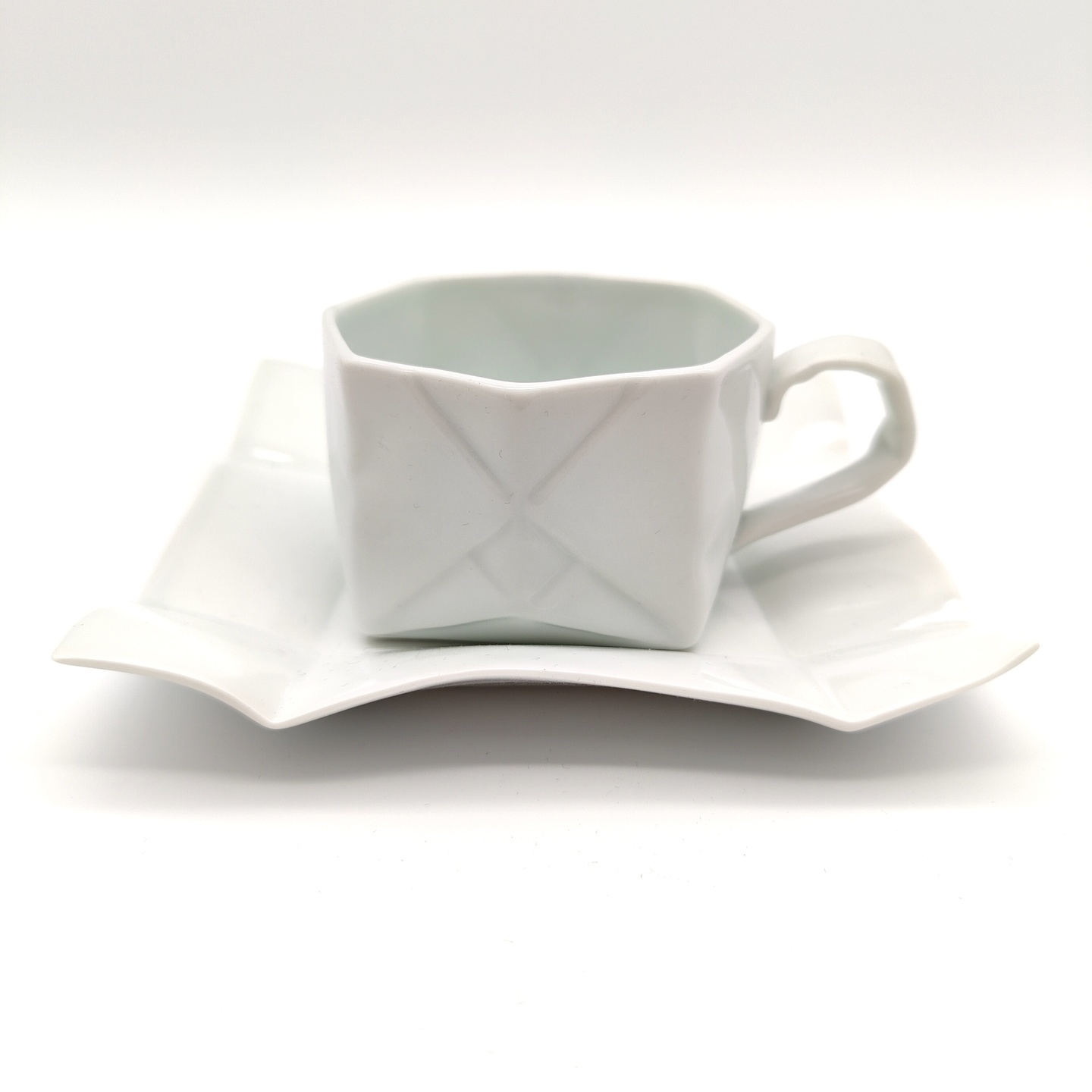 Green White Paper Ball Coffee Cup