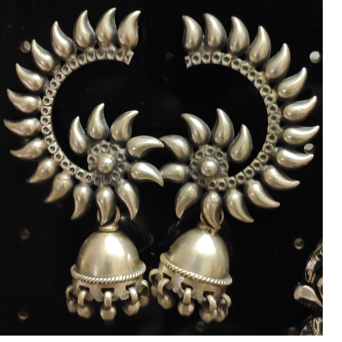  ETHNIC SILVER EARRING-SE420127