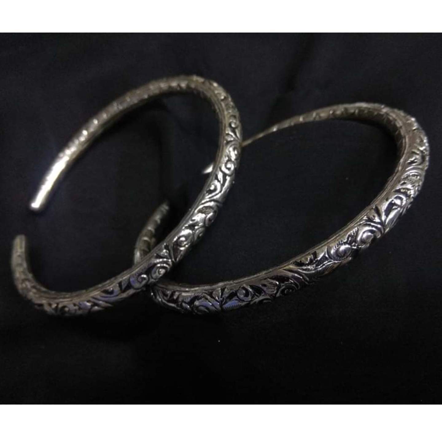 SILVER BANGLE-SB52022