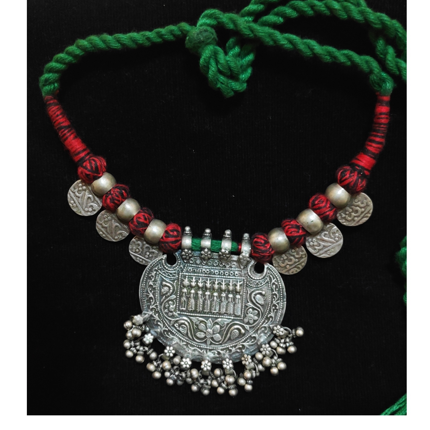 ETHNIC SILVER NECKLACE-SN420