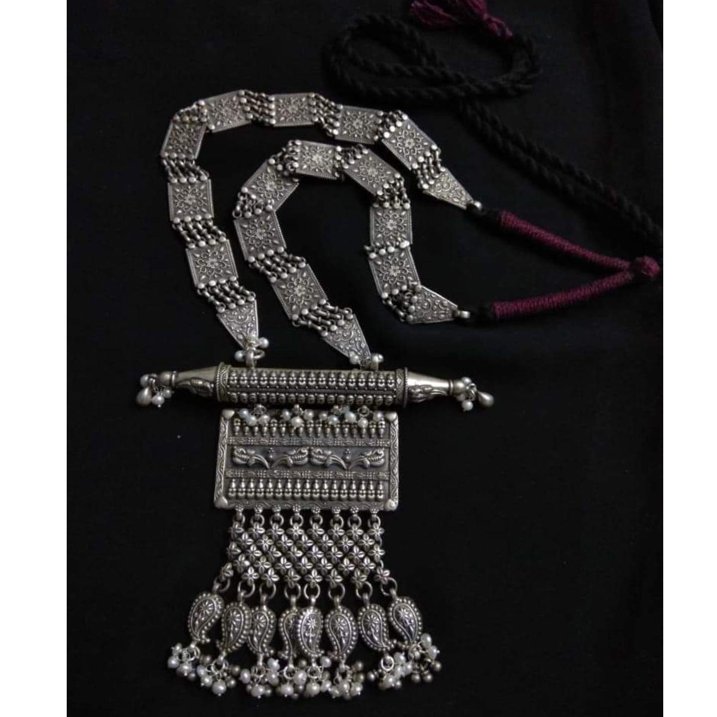 ETHNIC SILVER NECKLACE-SN22012