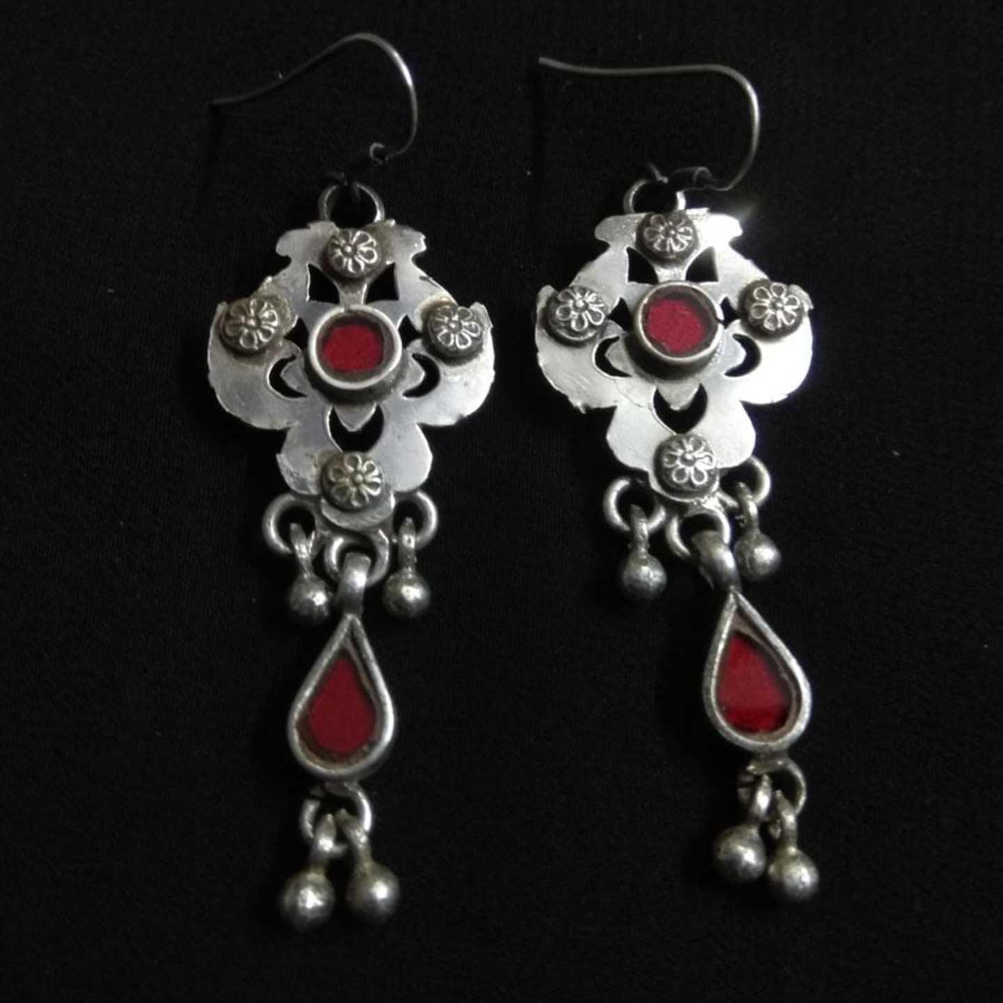 SILVER GLASS EARRING- SE220