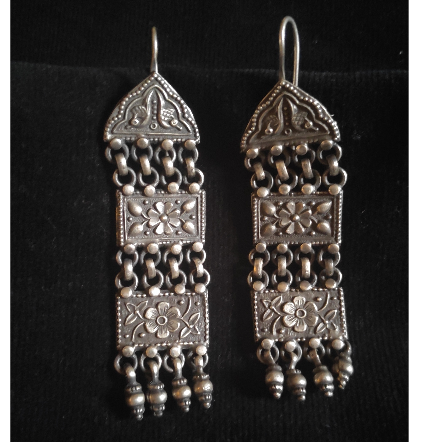 ETHNIC SILVER EARRING-SE42087