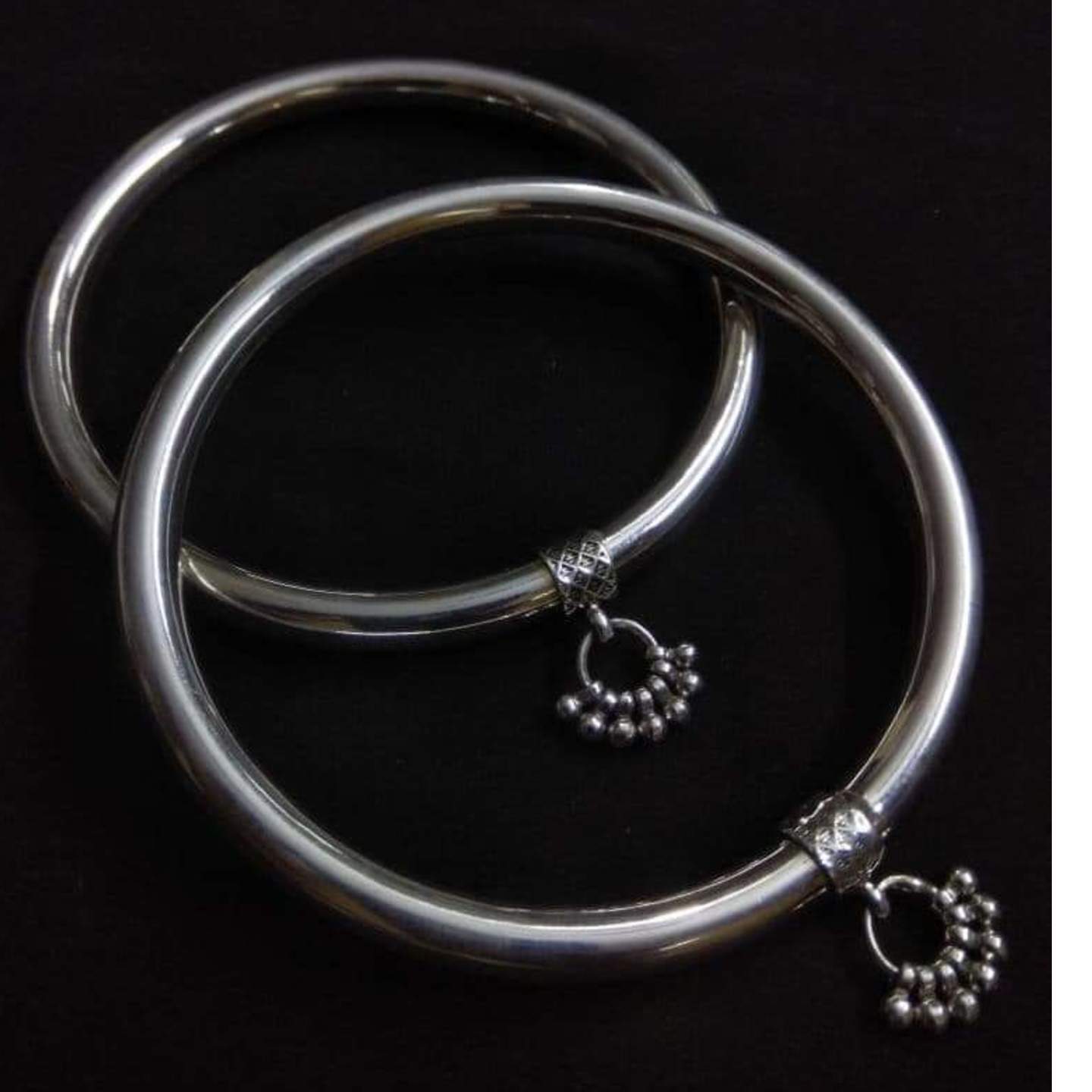 SILVER BANGLE-SB52020