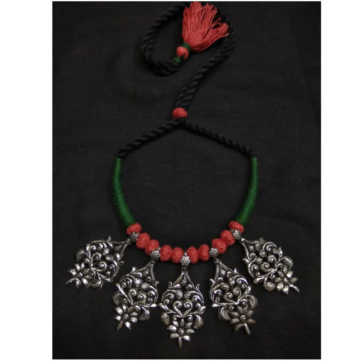 ETHNIC SILVER NECKLACE-SN22019