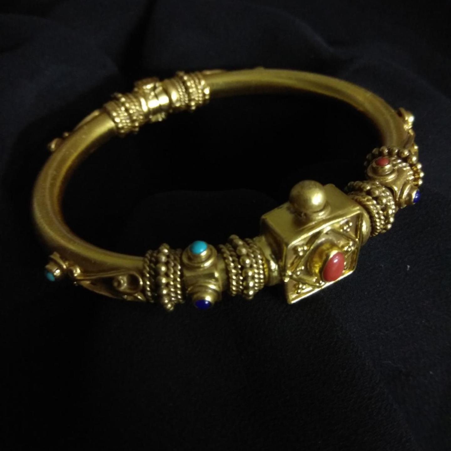 GOLD PLATED GEMSTONES SILVER BANGLE-SB42012