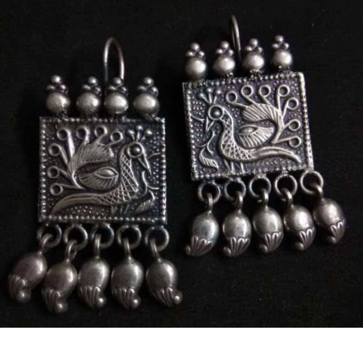 PEACOCK ETHNIC SILVER EARRING-SE520137