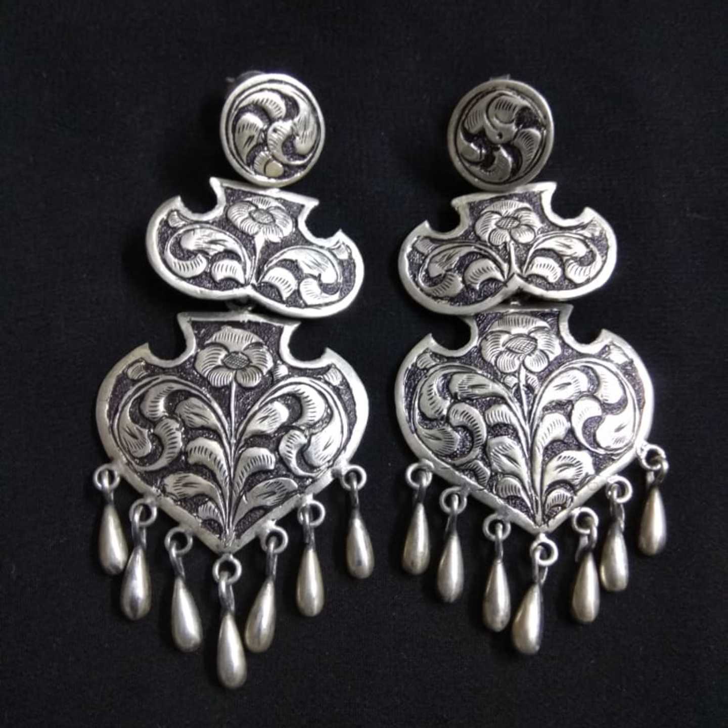 CHAITALI WORK SILVER EARRING-SE420