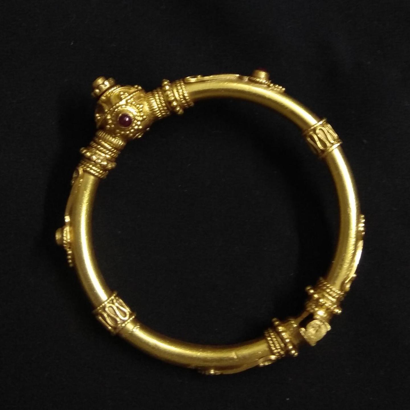 GOLD PLATED SILVER BANGLE-SB42010