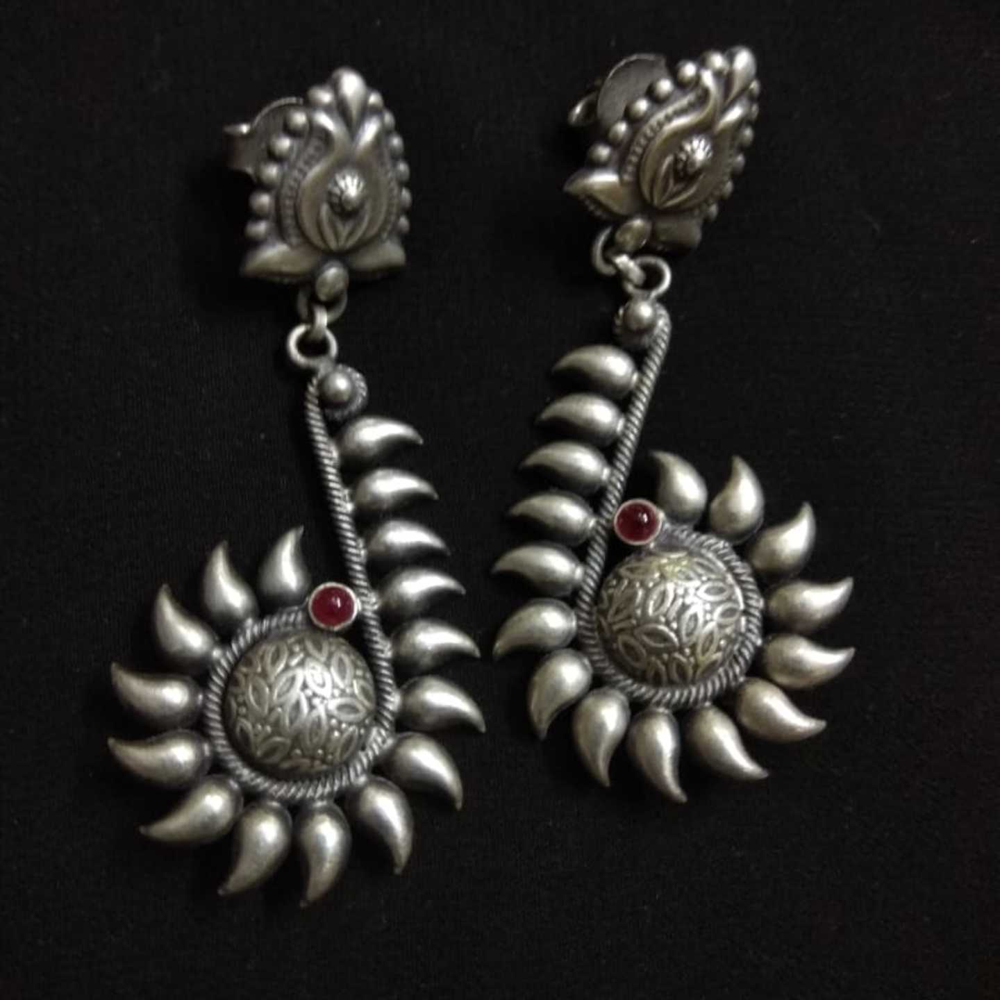 SILVER EARRING-SE42050