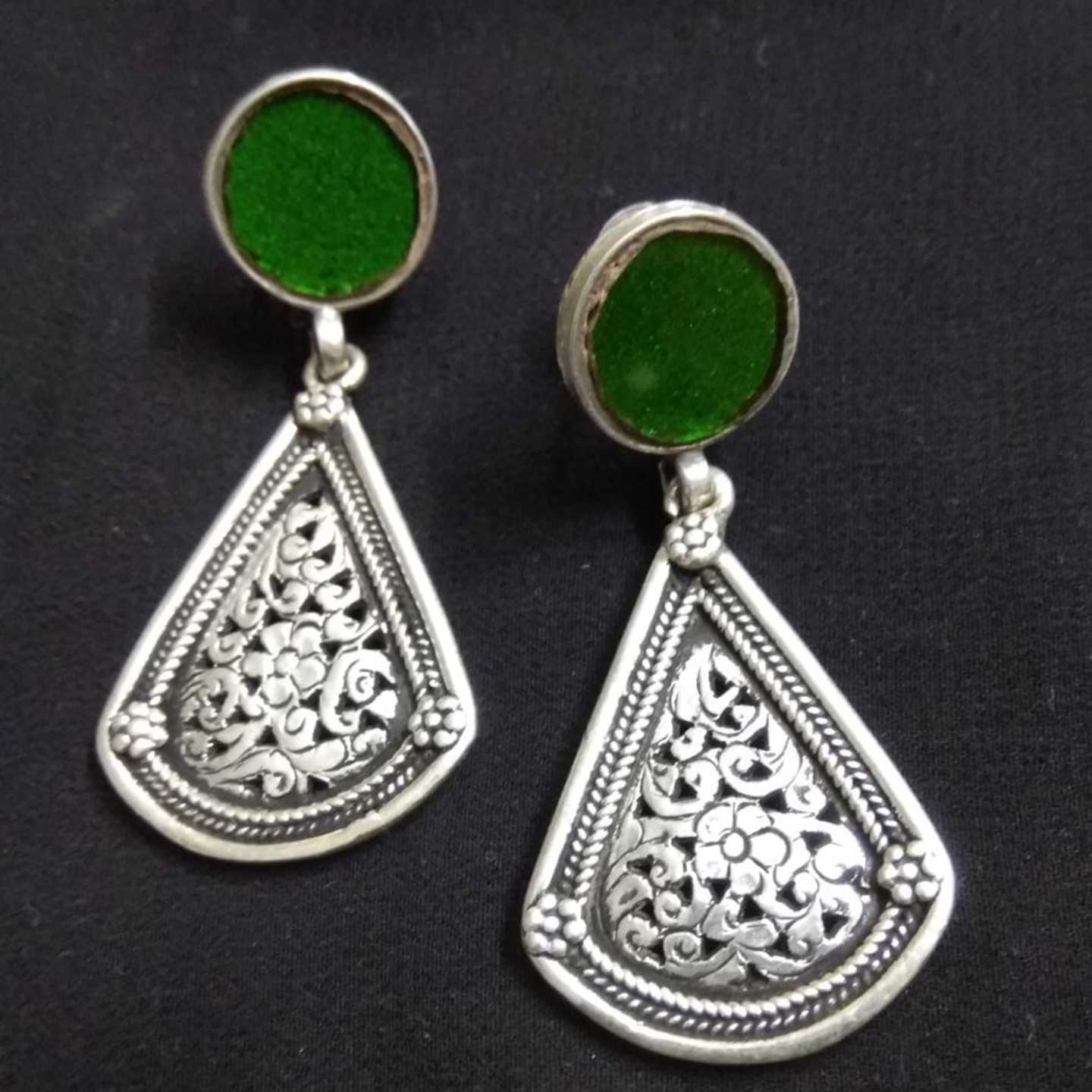 GLASS WORK SILVER EARRING-SE42051