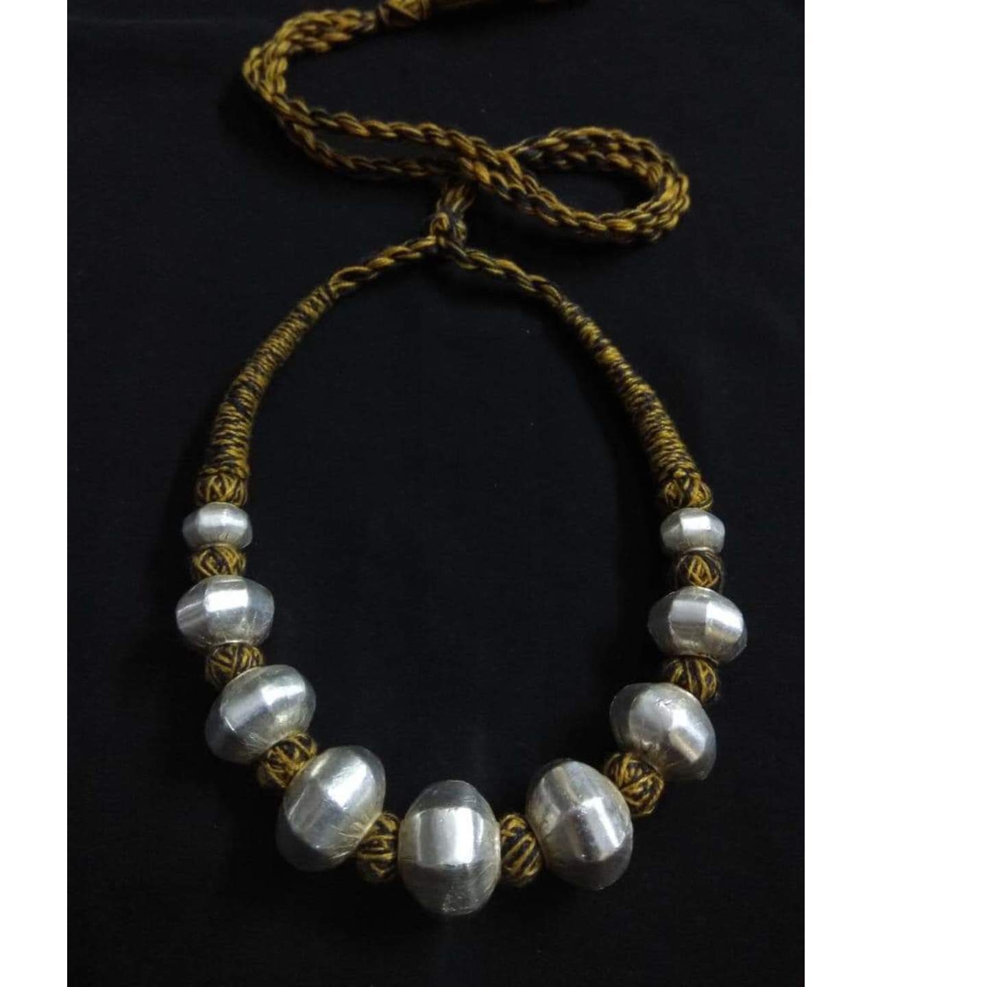 WAX BEADS TRIBAL SILVER NECKLACE-SN52074