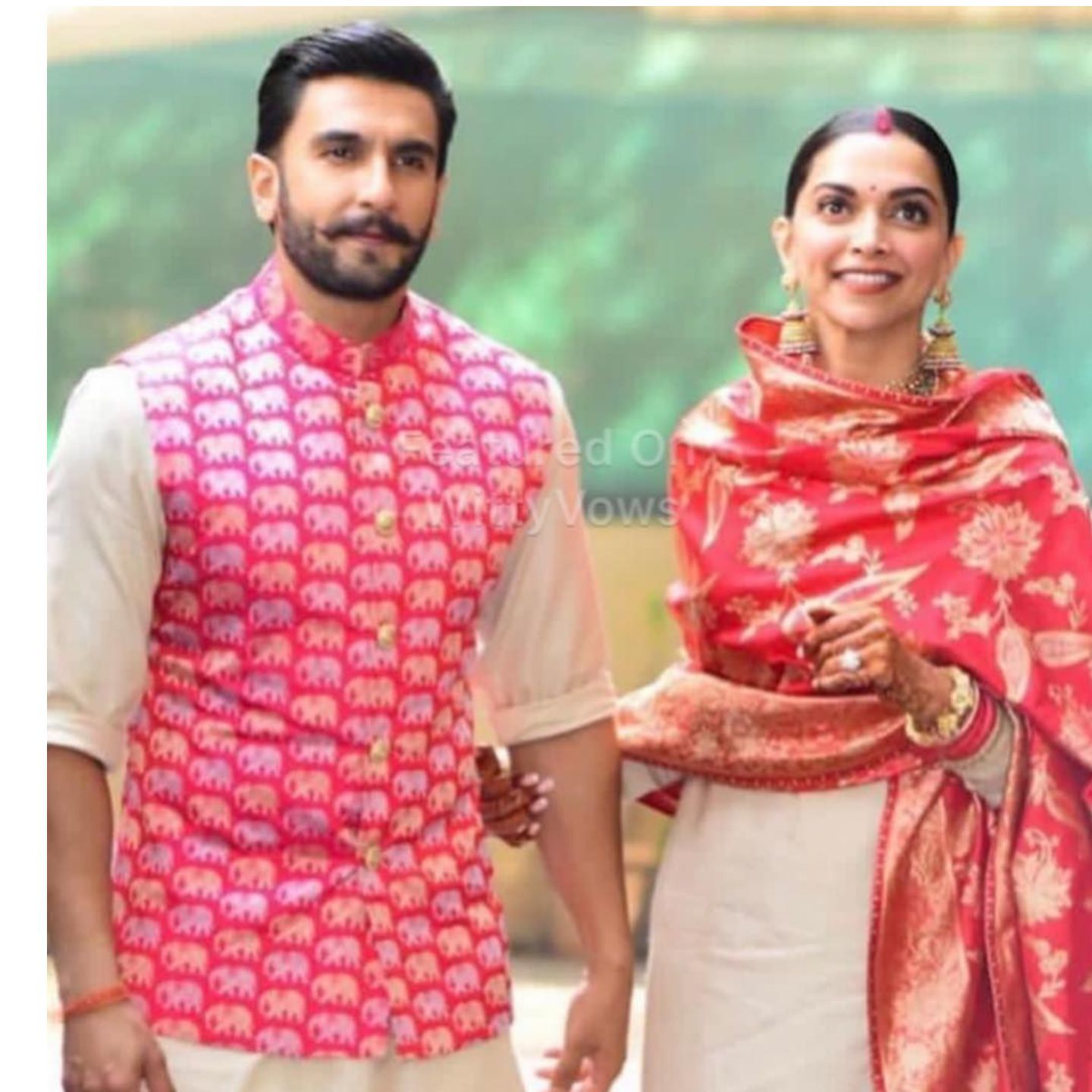 Red Elphant jacket   Look  like Ranveer singh