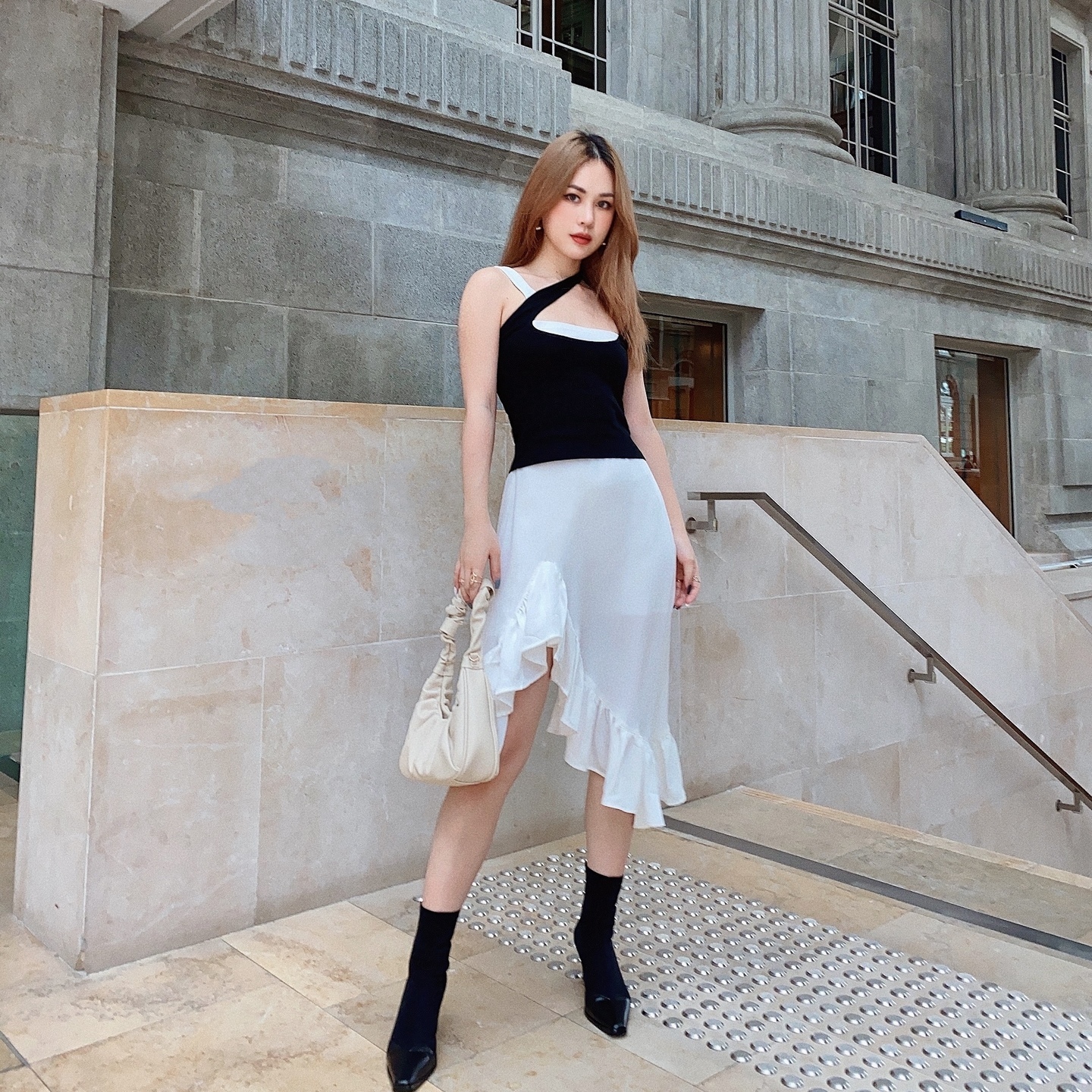 Irregular Cross Shoulder Tank Top